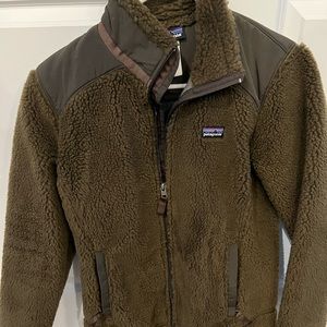 NWOT • Patagonia Women’s Retro-X Fleece Jacket • Moss Brown • Size M